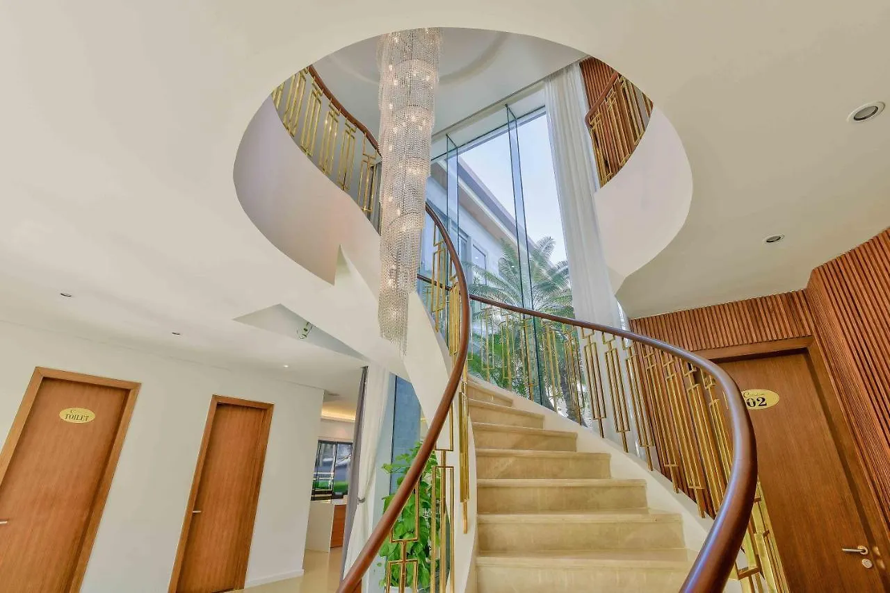 Luxury Pool Villa Close To The Private Beach Da Nang