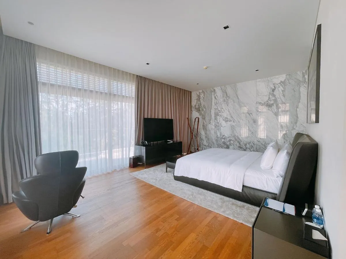 Luxury Pool Villa Close To The Private Beach Da Nang Vietnam