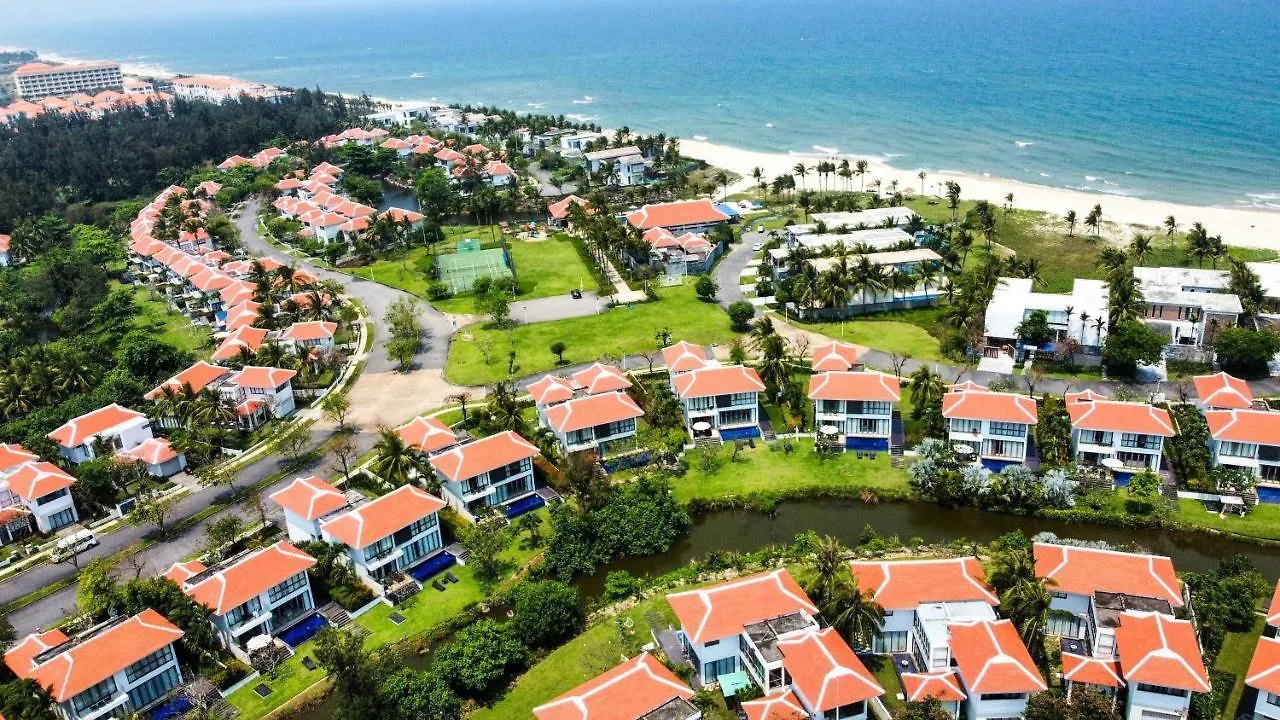 Luxury Pool Villa Close To The Private Beach Da Nang