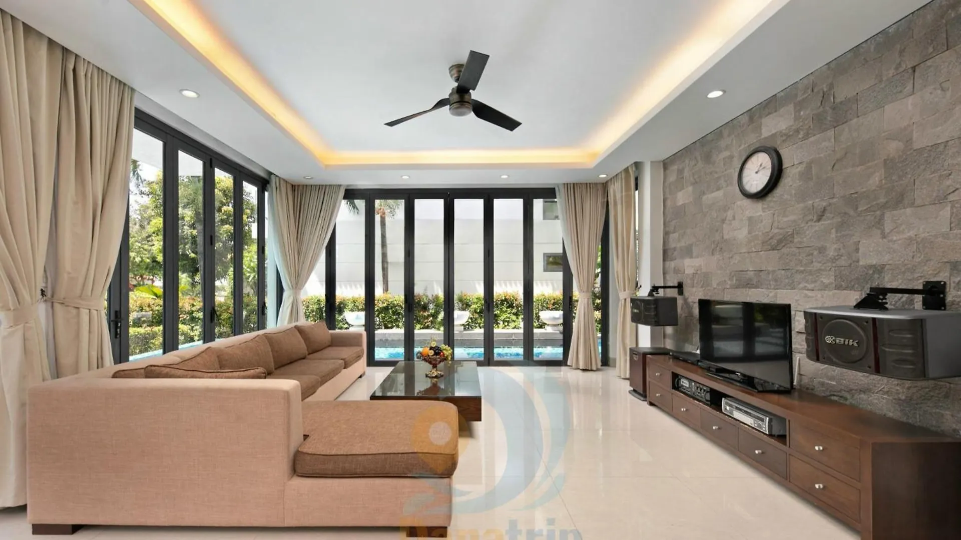 Luxury Pool Villa Close To The Private Beach Da Nang Vietnam